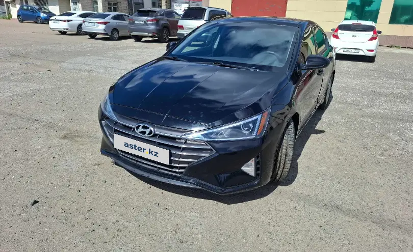 Hyundai Elantra 2019 года за 6 500 000 тг. в Павлодарская область