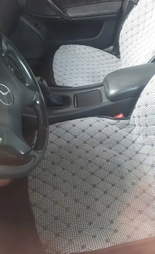 Mercedes-Benz C-Класс 2003 года за 2 000 000 тг. в Астана фото 4