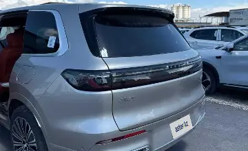 Geely Galaxy M9 2025 года за 22 500 000 тг. в Алматы фото 4