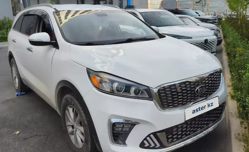 Kia Sorento 2017 года за 9 200 000 тг. в Шымкент