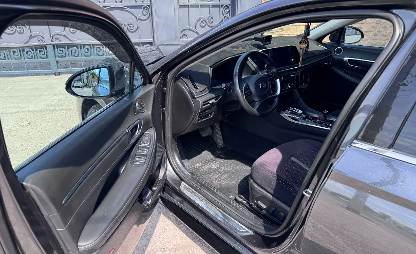 Hyundai Sonata 2022 года за 12 500 000 тг. в Жамбылская область фото 4