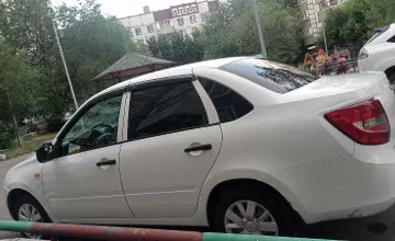 LADA (ВАЗ) Granta 2013 года за 2 100 000 тг. в Экибастуз