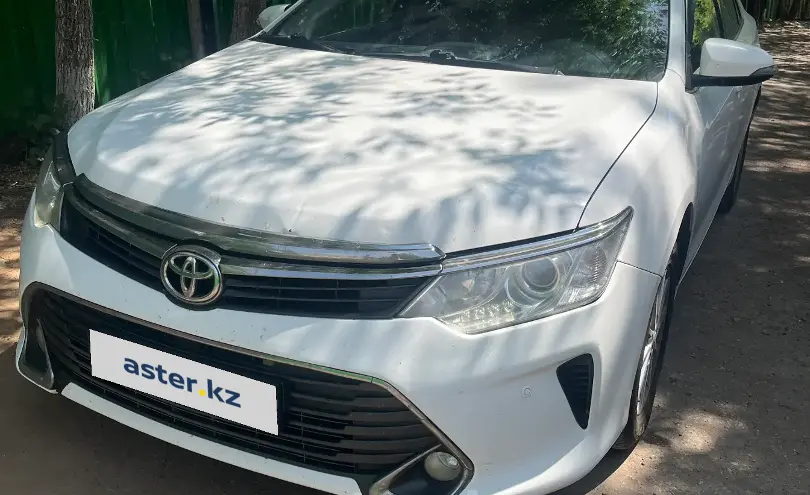 Toyota Camry 2015 года за 9 500 000 тг. в Астана