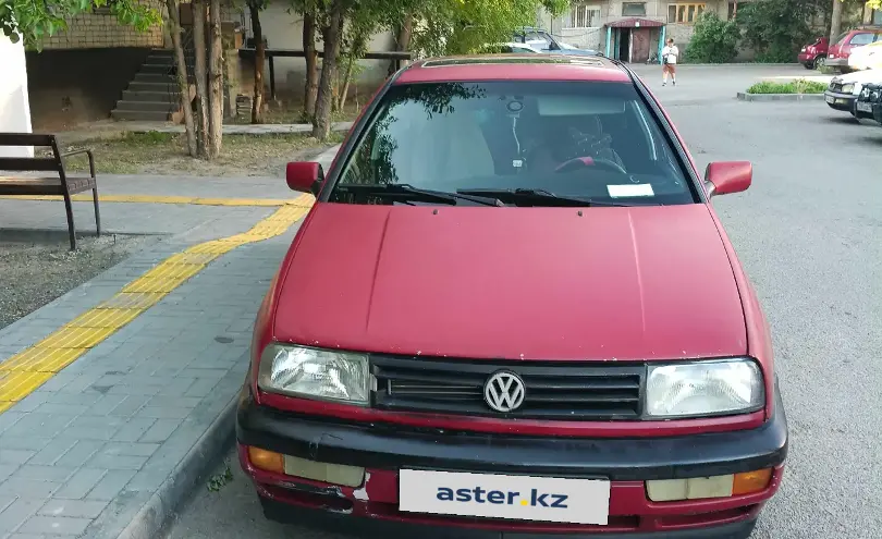 Volkswagen Vento 1993 года за 1 600 000 тг. в Жетысуская область фото 4