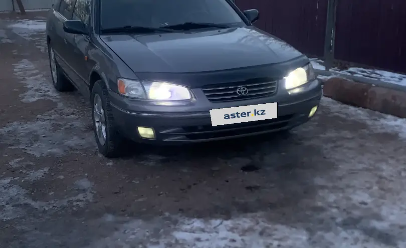 Toyota Camry 1998 года за 2 999 999 тг. в Алматы фото 4
