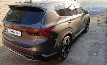 Hyundai Santa Fe 2022 года за 17 000 000 тг. в Семей фото 3