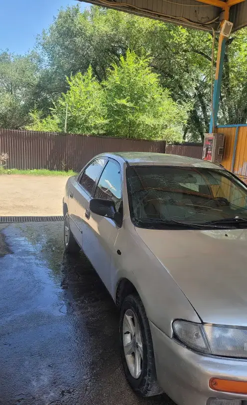 Mazda 323 1996 года за 850 000 тг. в Алматы фото 3