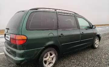 Volkswagen Sharan 1998 года за 2 350 000 тг. в Актюбинская область фото 4