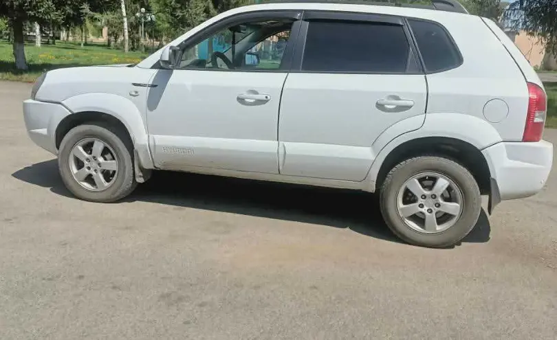 Hyundai Tucson 2005 года за 4 000 000 тг. в Восточно-Казахстанская область фото 4