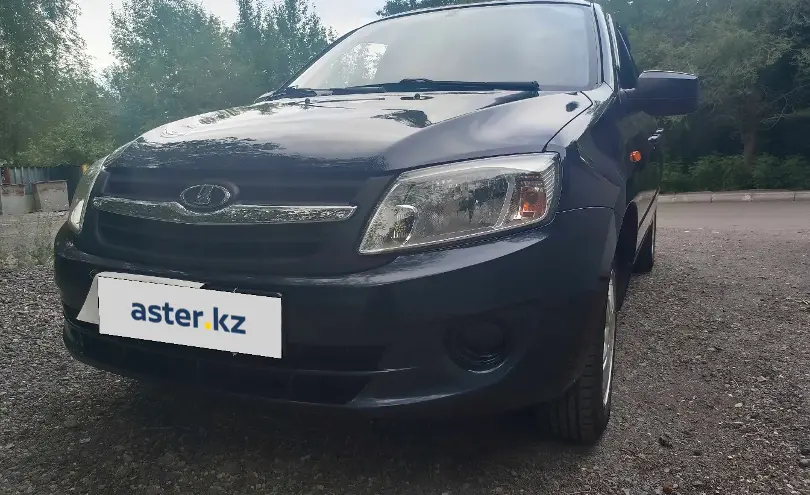 LADA (ВАЗ) Granta 2012 года за 3 250 000 тг. в Караганда фото 2