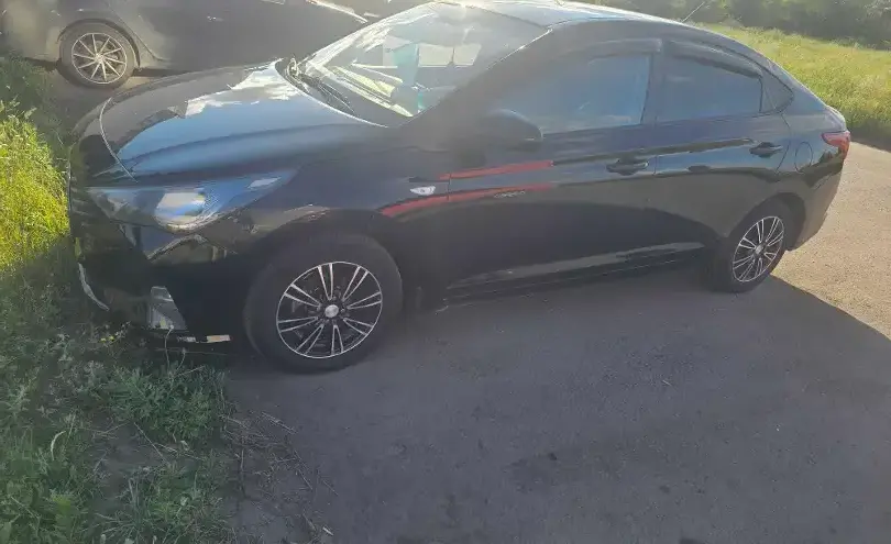 Hyundai Accent 2020 года за 6 800 000 тг. в Астана фото 2