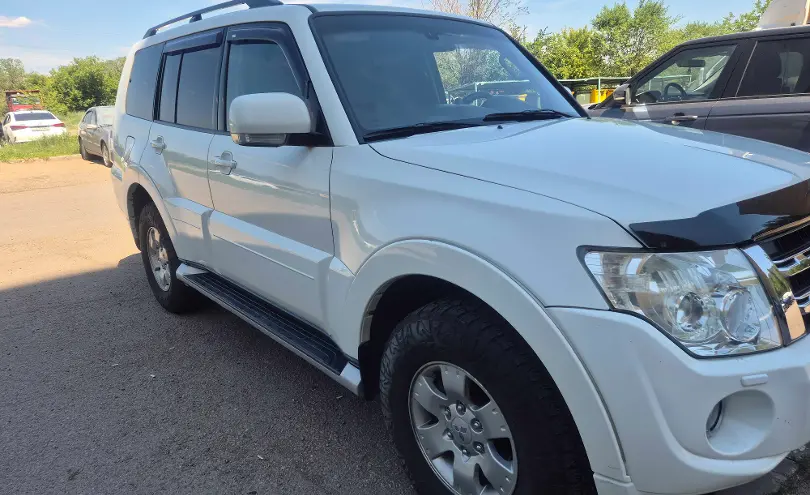 Mitsubishi Pajero 2011 года за 10 800 000 тг. в Астана