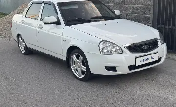 LADA (ВАЗ) Priora 2013 года за 2 500 000 тг. в Тараз фото 1