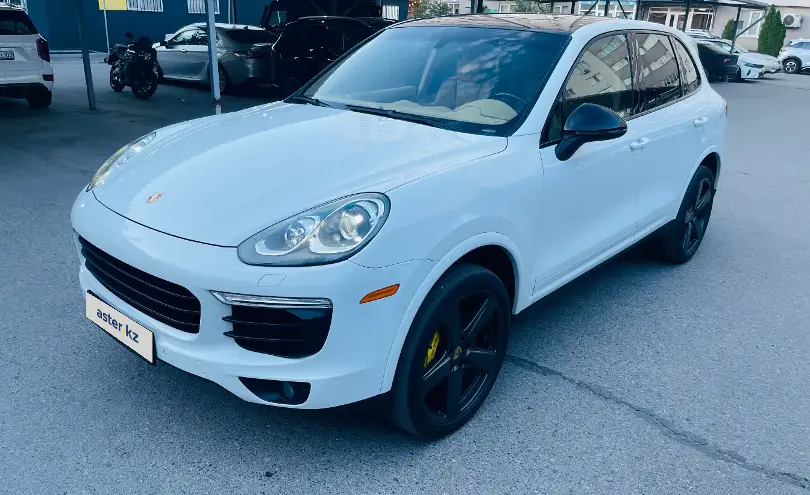 Porsche Cayenne 2016 года за 23 000 000 тг. в Алматы