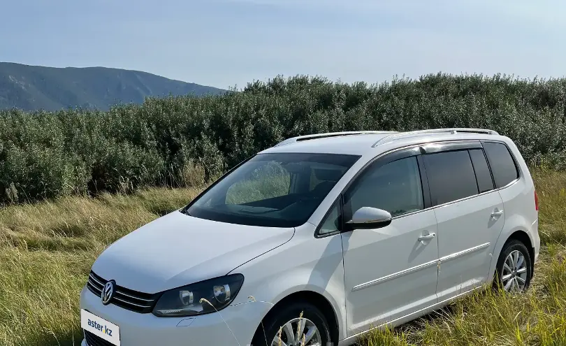 Volkswagen Touran 2012 года за 4 600 000 тг. в Акмолинская область