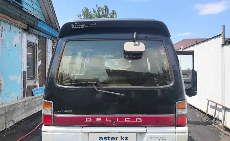 Mitsubishi Delica 1997 года за 2 800 000 тг. в Алматы