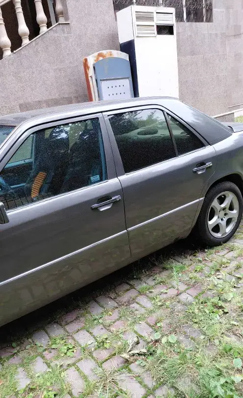 Mercedes-Benz E-Класс 1993 года за 250 000 тг. в Алматы фото 3