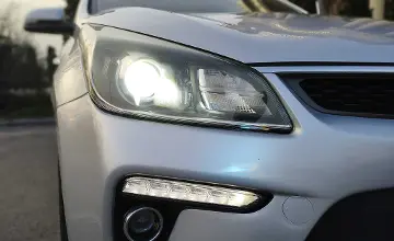 Kia Rio 2019 года за 6 990 000 тг. в Алматы фото 3