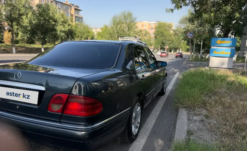 Mercedes-Benz E-Класс 1998 года за 2 500 000 тг. в Шымкент фото 4