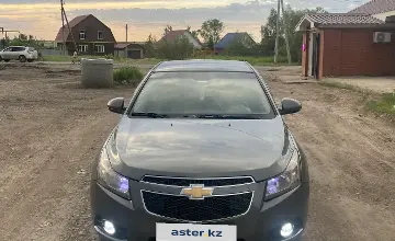 Chevrolet Cruze 2011 года за 2 750 000 тг. в Астана фото 4