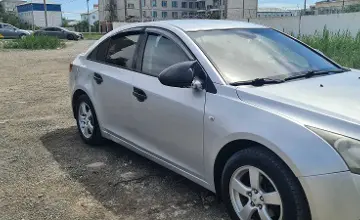 Chevrolet Cruze 2012 года за 3 300 000 тг. в Атырауская область фото 4