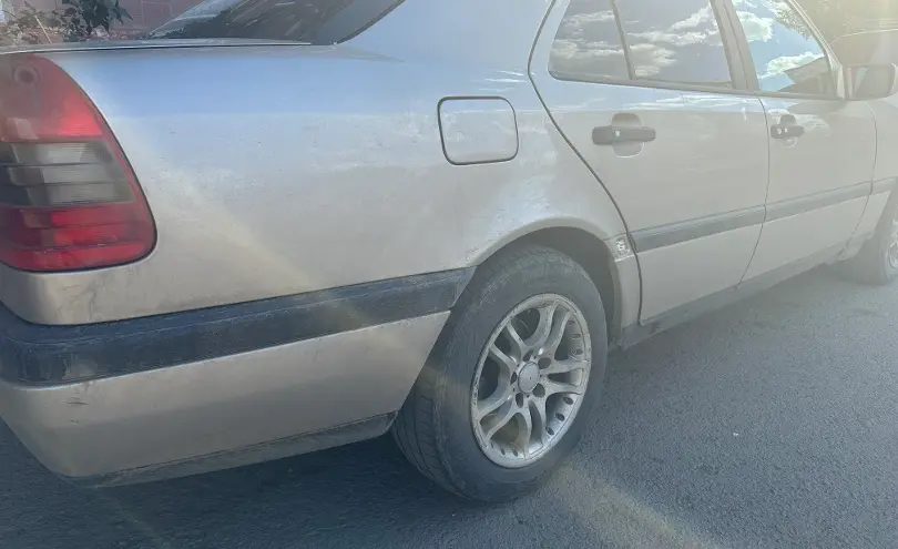 Mercedes-Benz C-Класс 1995 года за 1 450 000 тг. в Улытауская область фото 3
