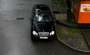 Mercedes-Benz C-Класс 2003 года за 2 100 000 тг. в Алматы фото 4