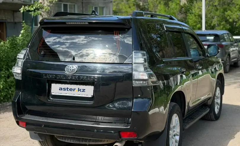 Toyota Land Cruiser Prado 2017 года за 19 000 000 тг. в Астана фото 4