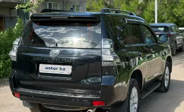 Toyota Land Cruiser Prado 2017 года за 19 000 000 тг. в Астана фото 4