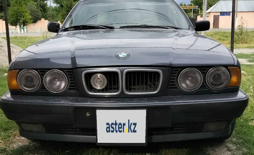 BMW 5 серии 1993 года за 3 200 000 тг. в Шымкент