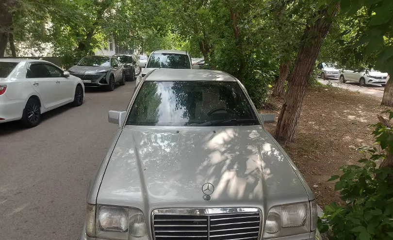 Mercedes-Benz E-Класс 1993 года за 1 690 000 тг. в Карагандинская область