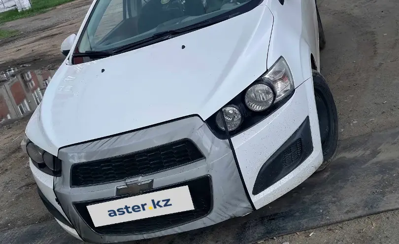 Chevrolet Aveo 2014 года за 2 050 000 тг. в Костанай фото 3