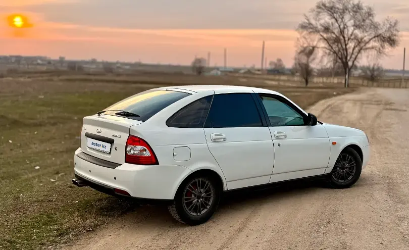 LADA (ВАЗ) Priora 2014 года за 1 850 000 тг. в Алматы фото 3