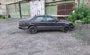 Mercedes-Benz W124 1992 года за 1 300 000 тг. в Павлодарская область фото 2