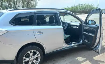 Mitsubishi Outlander 2012 года за 6 500 000 тг. в Алматы фото 4