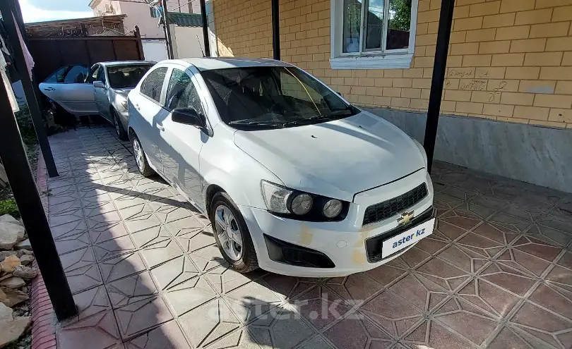Chevrolet Aveo 2013 года за 2 800 000 тг. в Шымкент фото 2