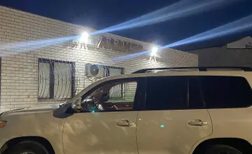 Toyota Land Cruiser 2013 года за 21 000 000 тг. в Семей фото 4