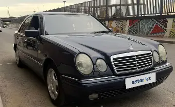Mercedes-Benz E-Класс 1998 года за 3 600 000 тг. в Астана фото 3