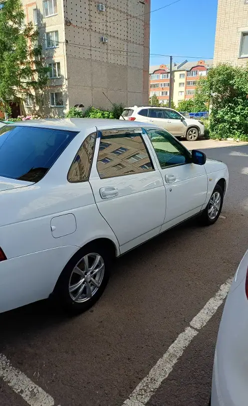 LADA (ВАЗ) Priora 2013 года за 2 500 000 тг. в Петропавловск фото 4