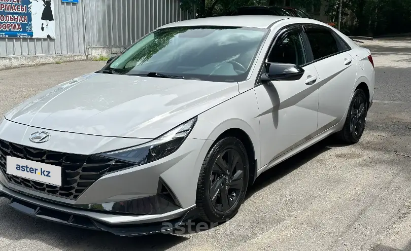Hyundai Elantra 2022 года за 9 000 000 тг. в Алматы