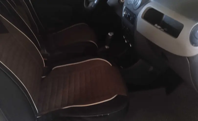 Renault Sandero 2014 года за 2 000 200 тг. в Астана фото 4
