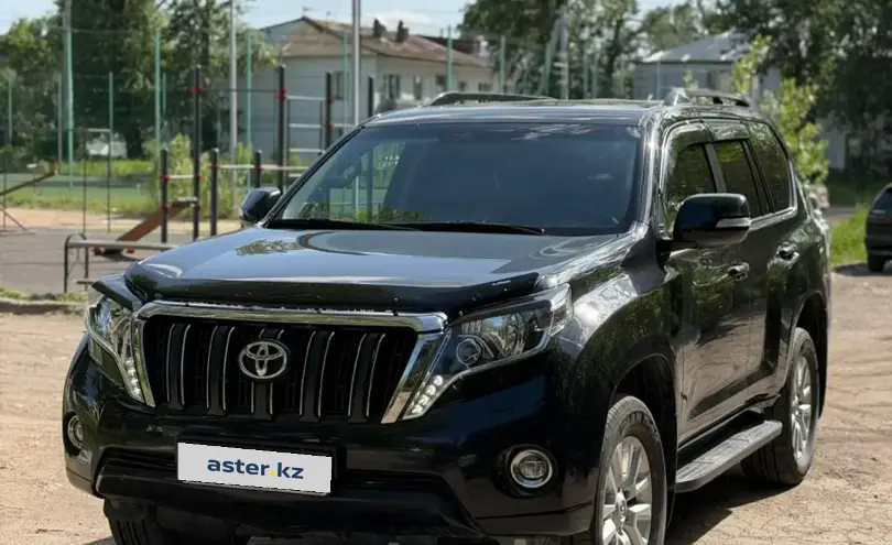 Toyota Land Cruiser Prado 2017 года за 19 000 000 тг. в Астана