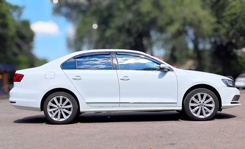 Volkswagen Jetta 2017 года за 7 100 000 тг. в Алматы