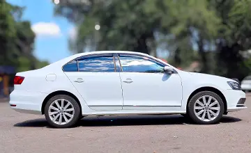 Volkswagen Jetta 2017 года за 6 800 000 тг. в Алматы