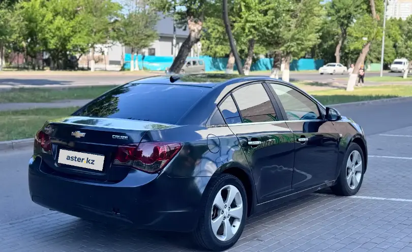 Chevrolet Cruze 2013 года за 2 900 000 тг. в Астана