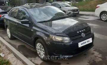 Volkswagen Polo 2012 года за 3 800 000 тг. в Астана фото 2