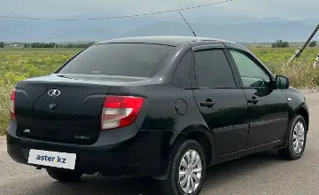 LADA (ВАЗ) Granta 2014 года за 2 300 000 тг. в Алматы фото 4
