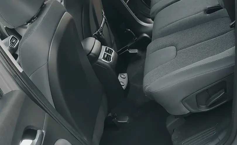 Hyundai Santa Fe 2022 года за 11 500 000 тг. в Актюбинская область фото 2