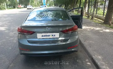 Hyundai Elantra 2018 года за 6 700 000 тг. в Алматы фото 4