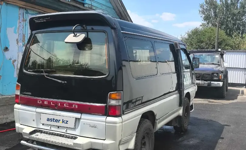 Mitsubishi Delica 1997 года за 2 800 000 тг. в Алматы фото 4